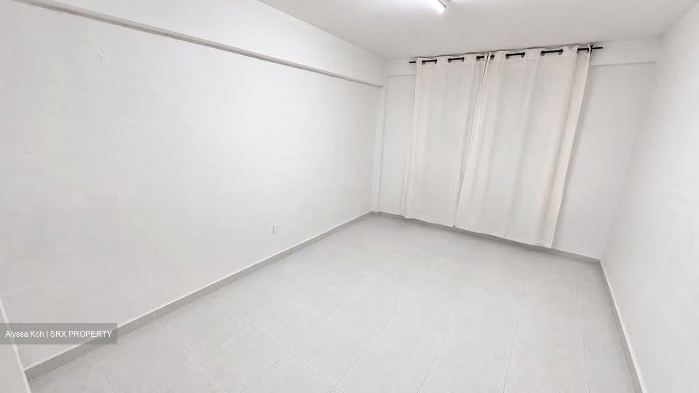 Blk 38 THE BEO CRESCENT (Bukit Merah), HDB 2 Rooms #581874321